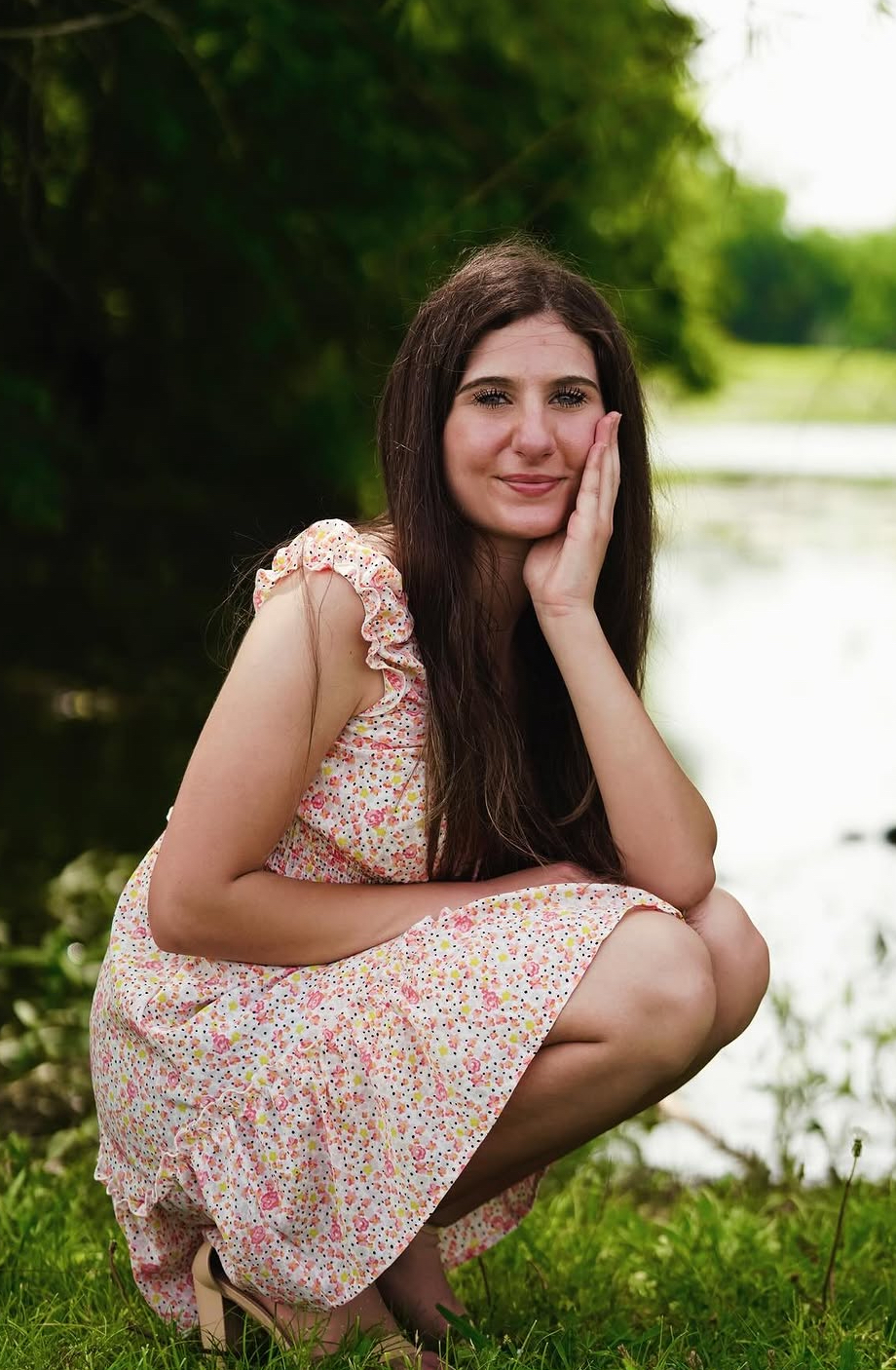 Outdoor portrait session in a floral dress